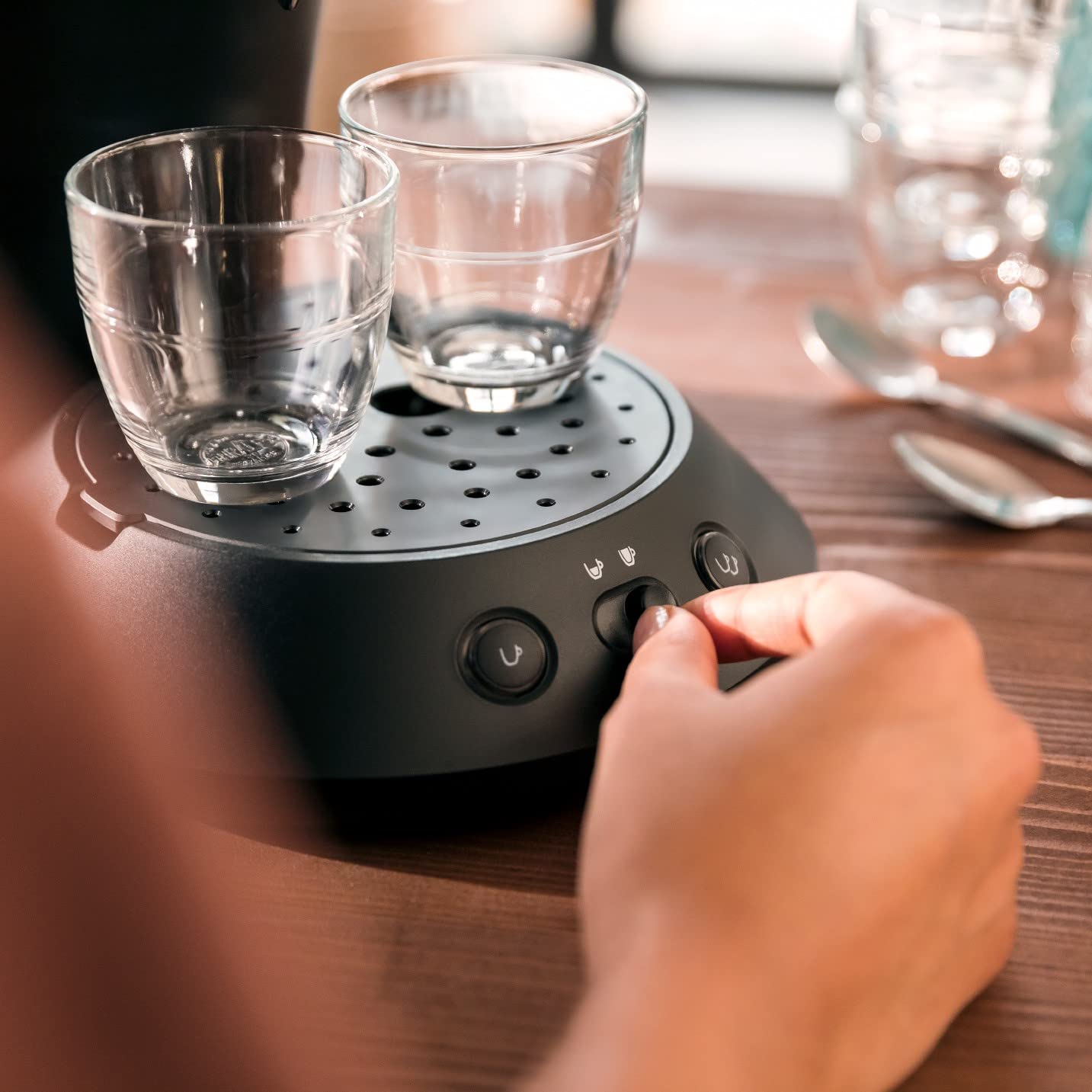 Cafetière SENSEO CSA210/22 à Dosettes - Finition Noir Élégant